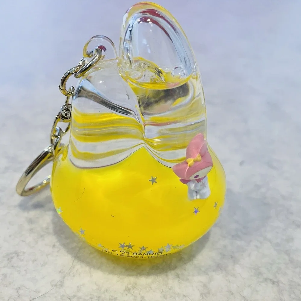 Hello Kitty & Friends Sanrio My Melody Plastic Water Keychain‎ Yellow Tsunameez